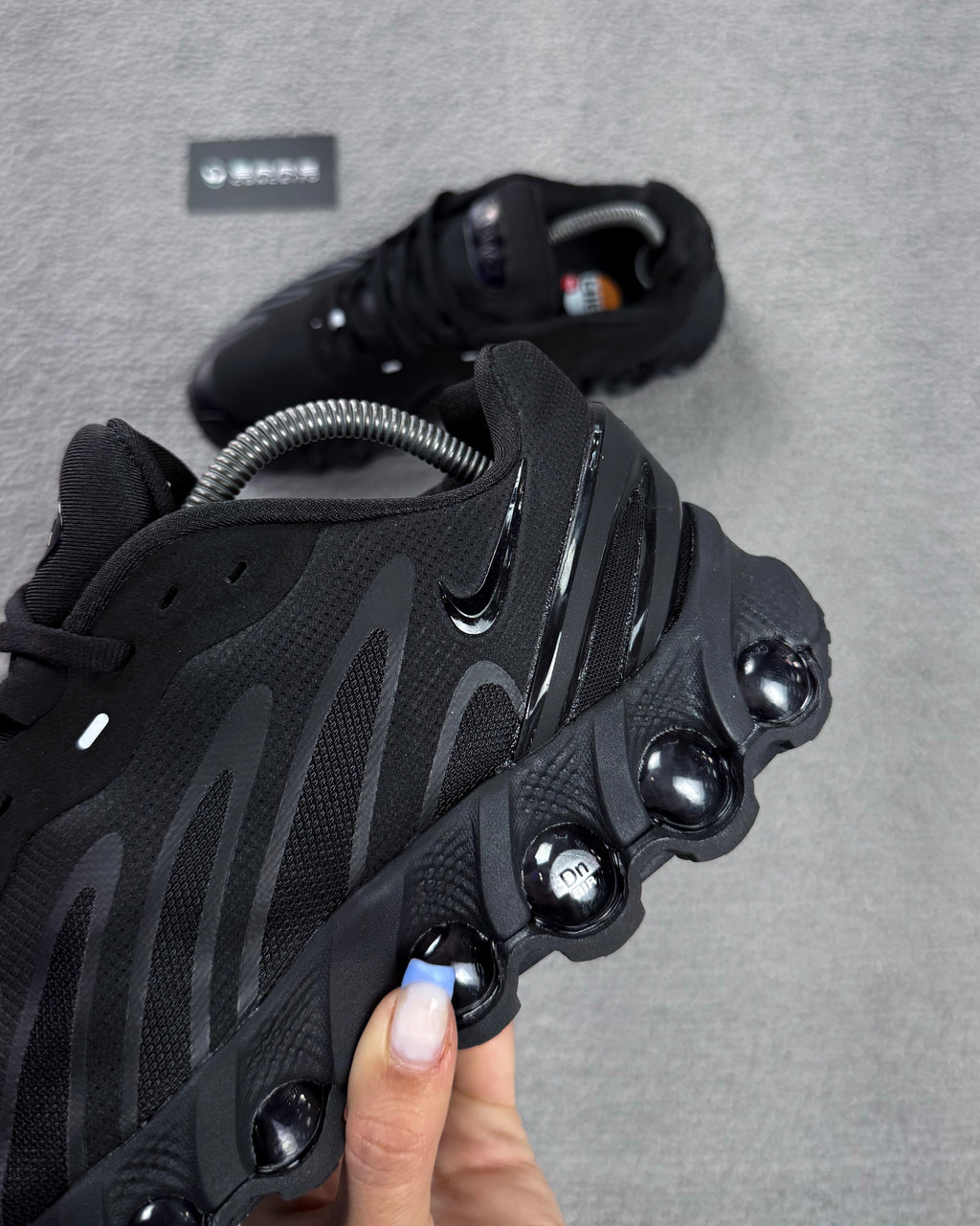 TÊNIS NIKE AIR MAX DN8