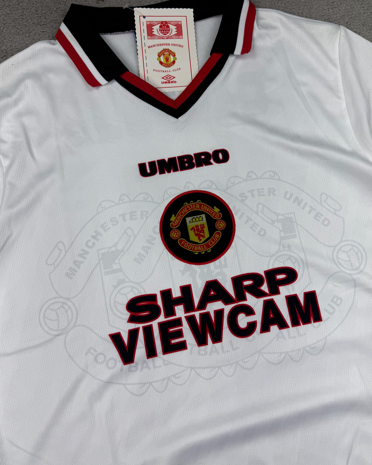 CAMISETA RETRÔ MANCHESTER UNITED CANTONA 96/97