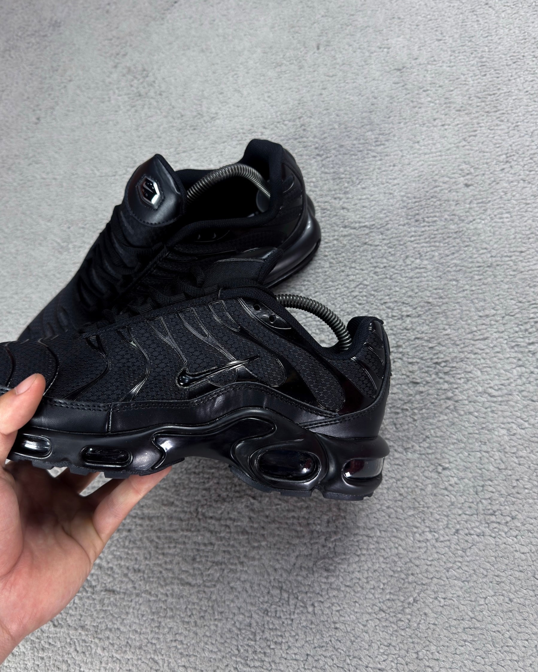 TÊNIS NK AIR MAX PLUS TN ALL BLACK