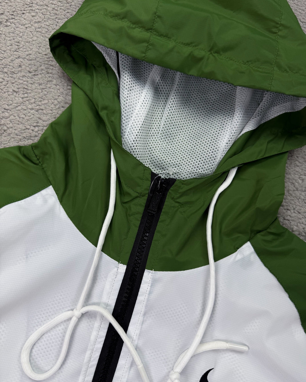 CORTA VENTO NK DOUBLE SWOOSH
