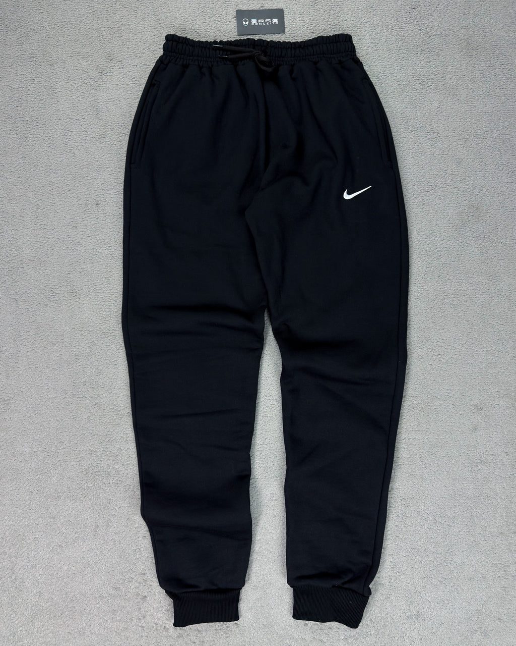 CALÇA NK MOLETOM SWOOSH BORDADA