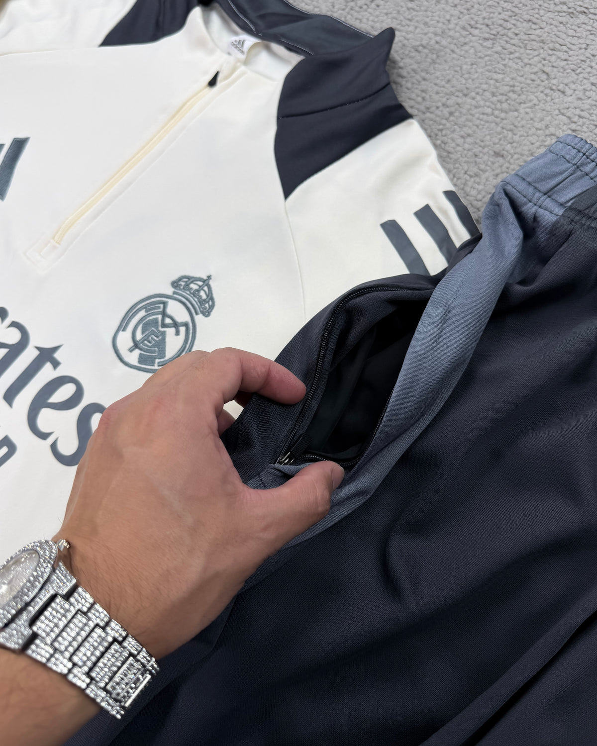 CONJUNTO DE TREINO REAL MADRID