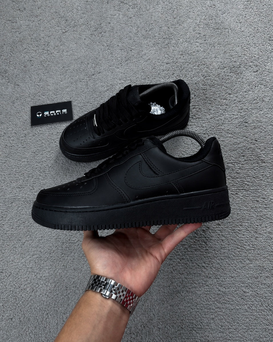 TÊNIS NK AIR FORCE 1 PRETO