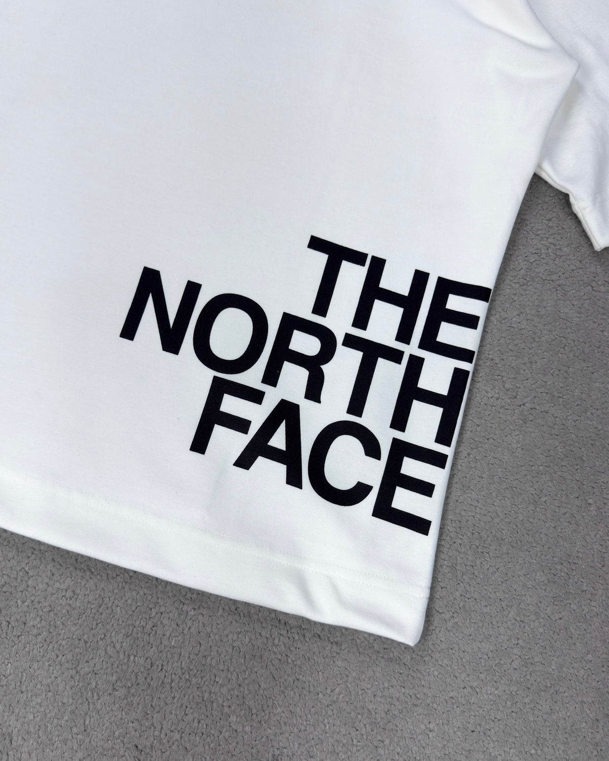 CAMISETA OVERSIZED TNF BRANCA