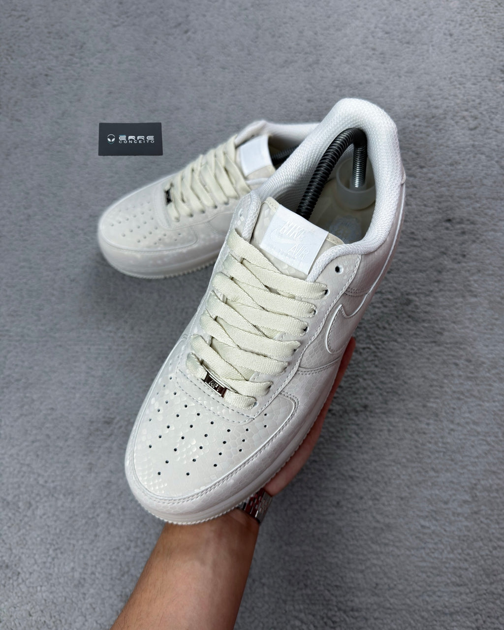 TÊNIS NK AIR FORCE 1 X KOBE BRYANT