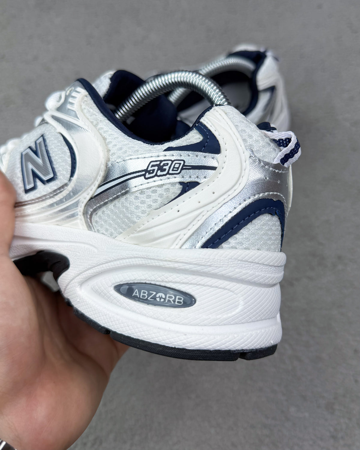 TÊNIS NB 530