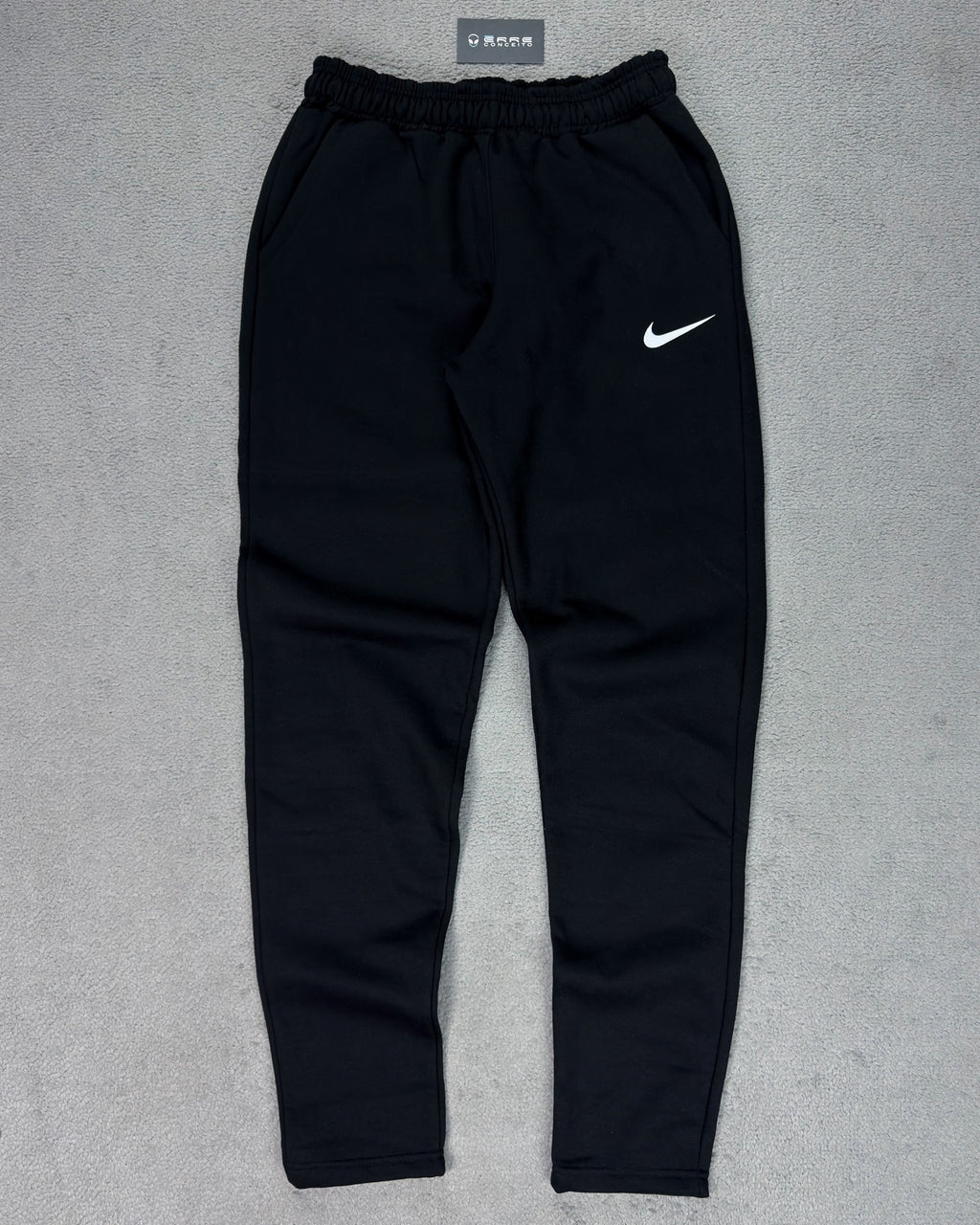 CALÇA MOLETOM NK SWOOSH EMBORRACHADA