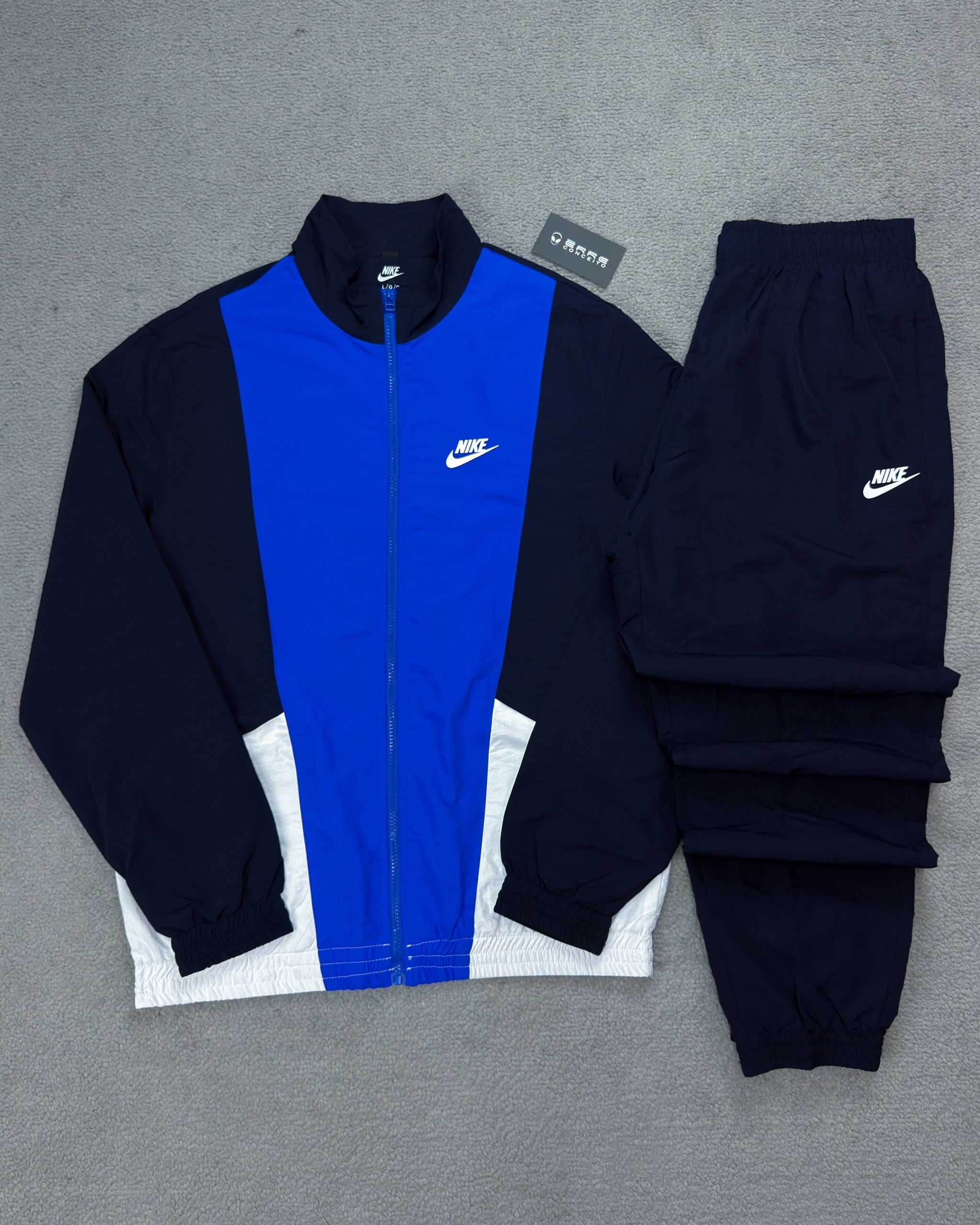 CONJUTO NK SPORTSWEAR 2026
