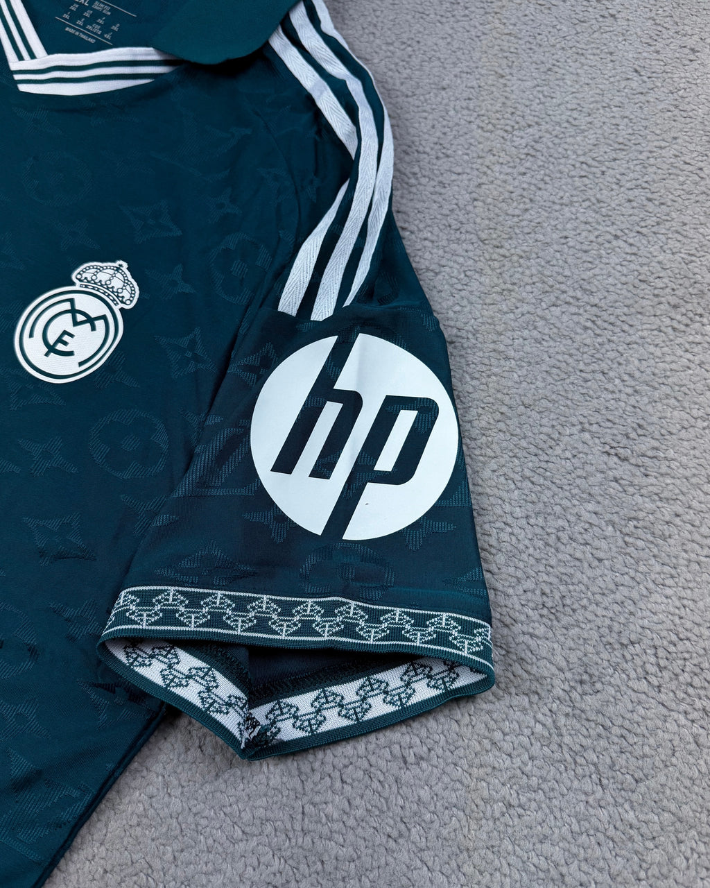 CAMISETA REAL MADRID / LV 2026