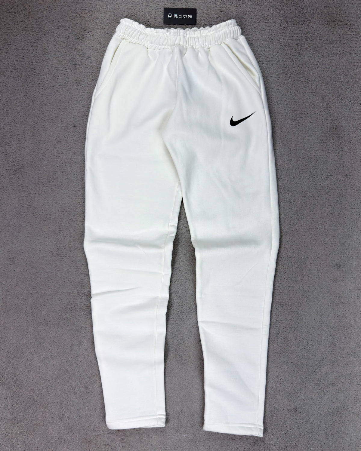 CALÇA MOLETOM NK ICON EMBORRACHADA