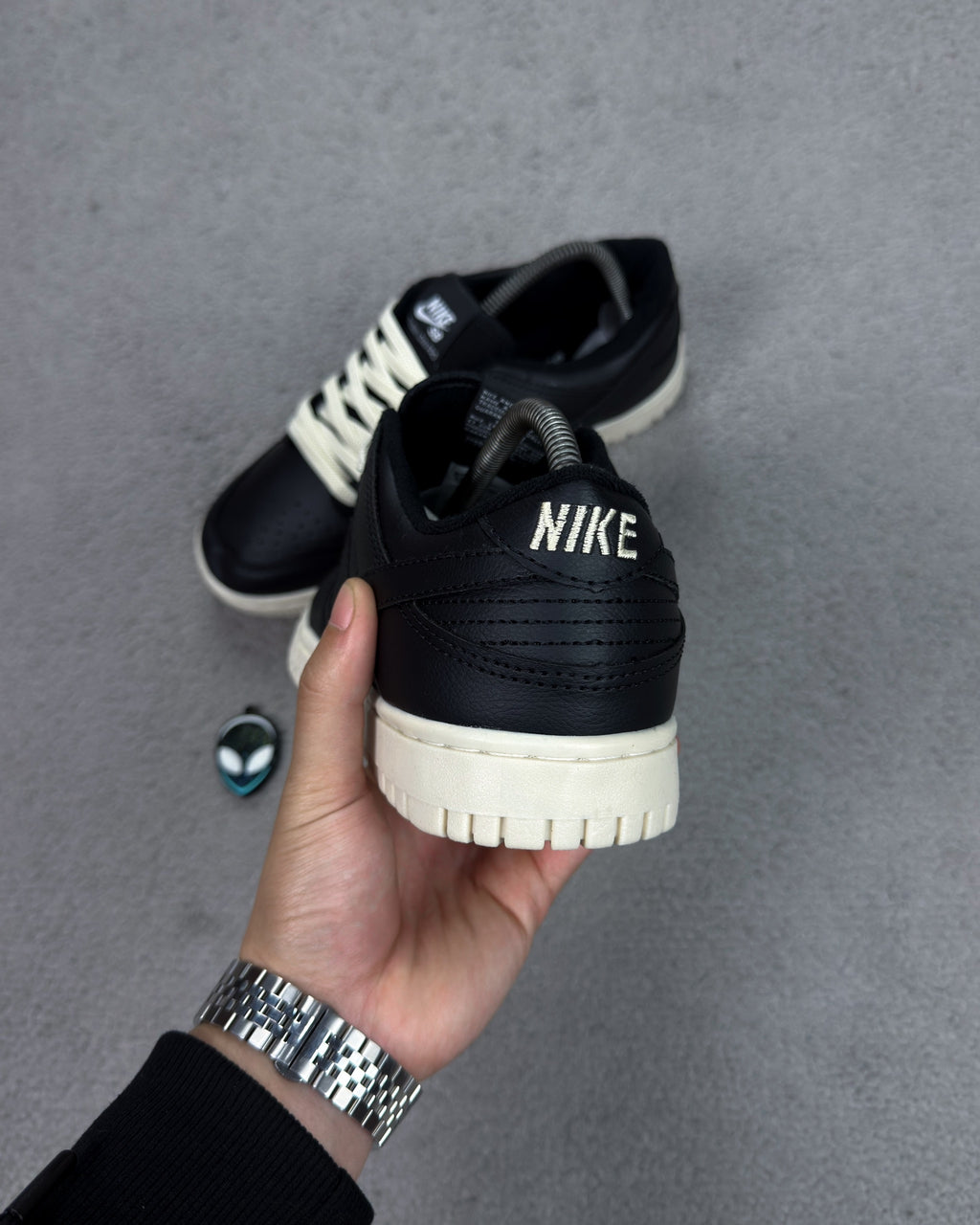 TÊNIS NK DUNK PRETO/BEGE