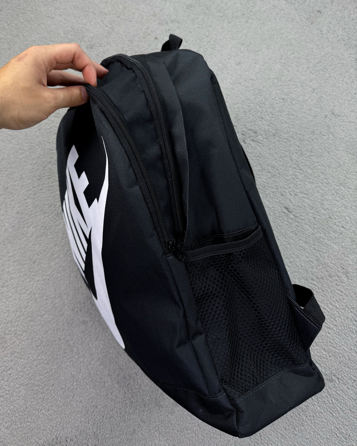 MOCHILA NK ICON 2 BOLSOS