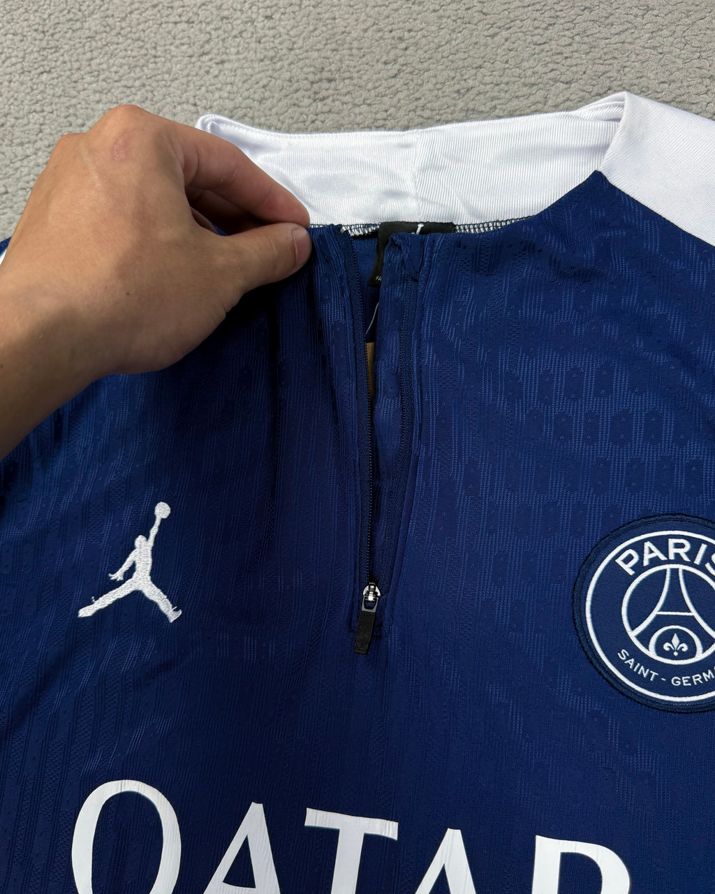 CONJUNTO DE TREINO PSG - AZUL COLLAB JORDAN