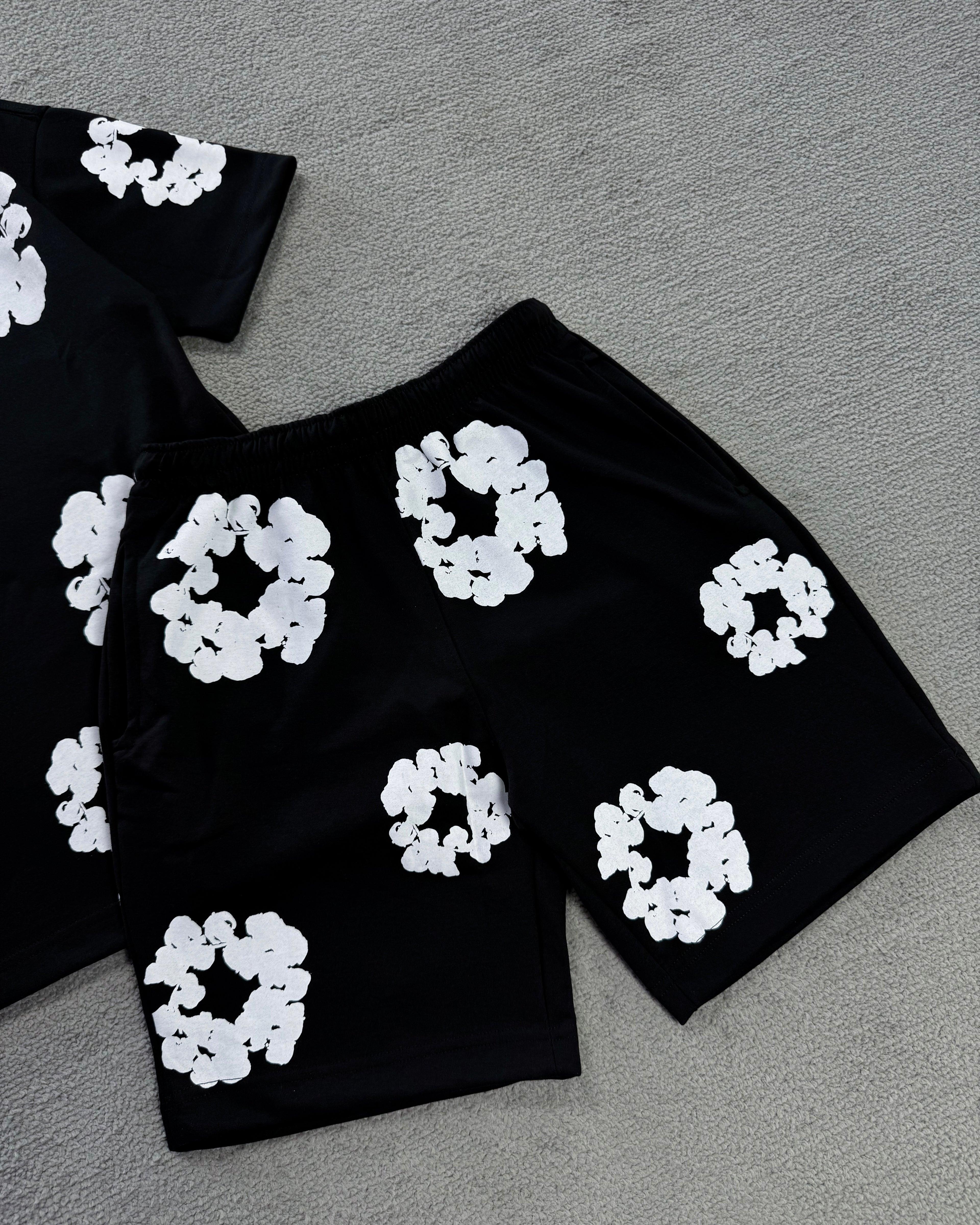 CONJUNTO DENIM TEARS