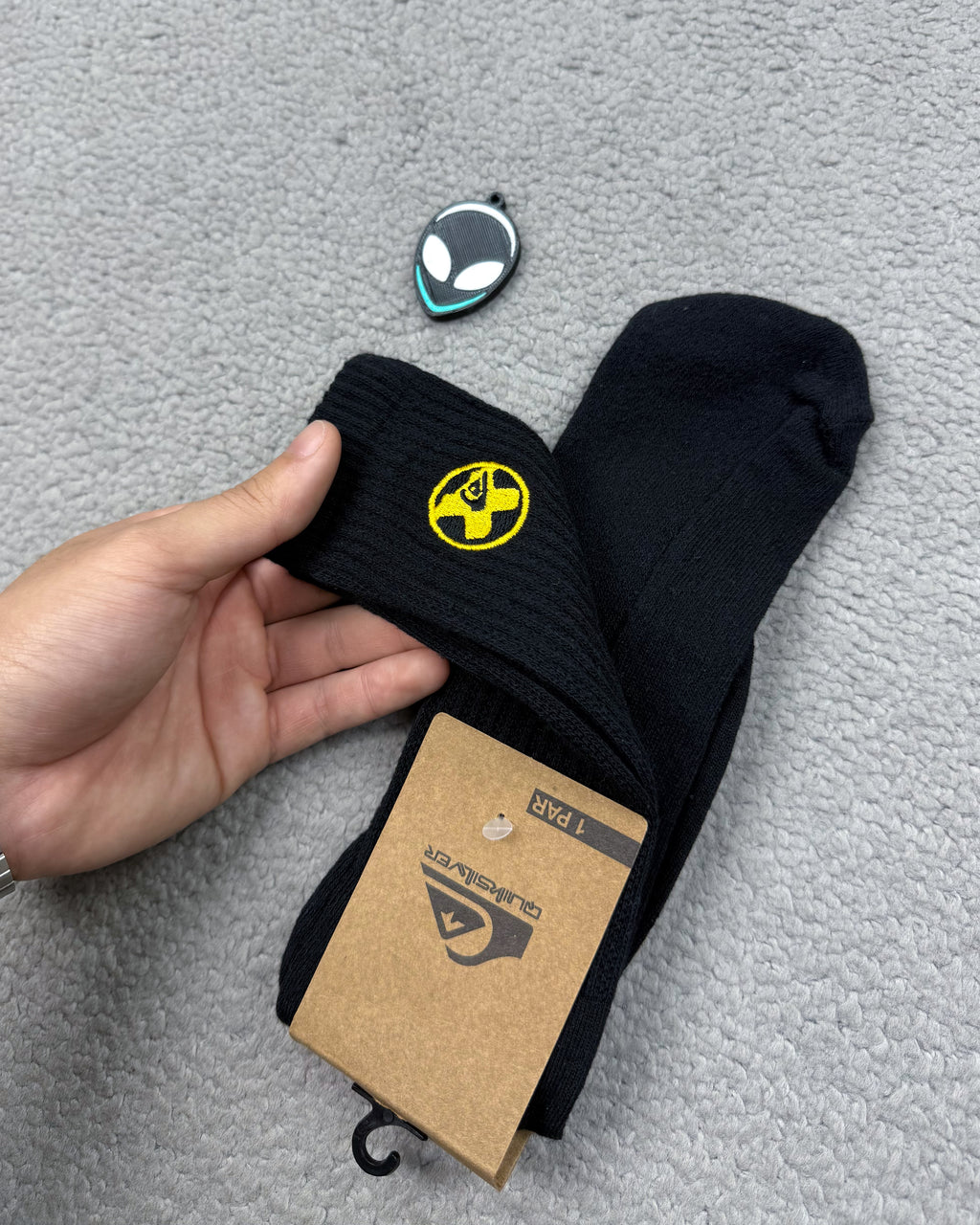 MEIA QUIK BORDADA PRETO/AMARELO