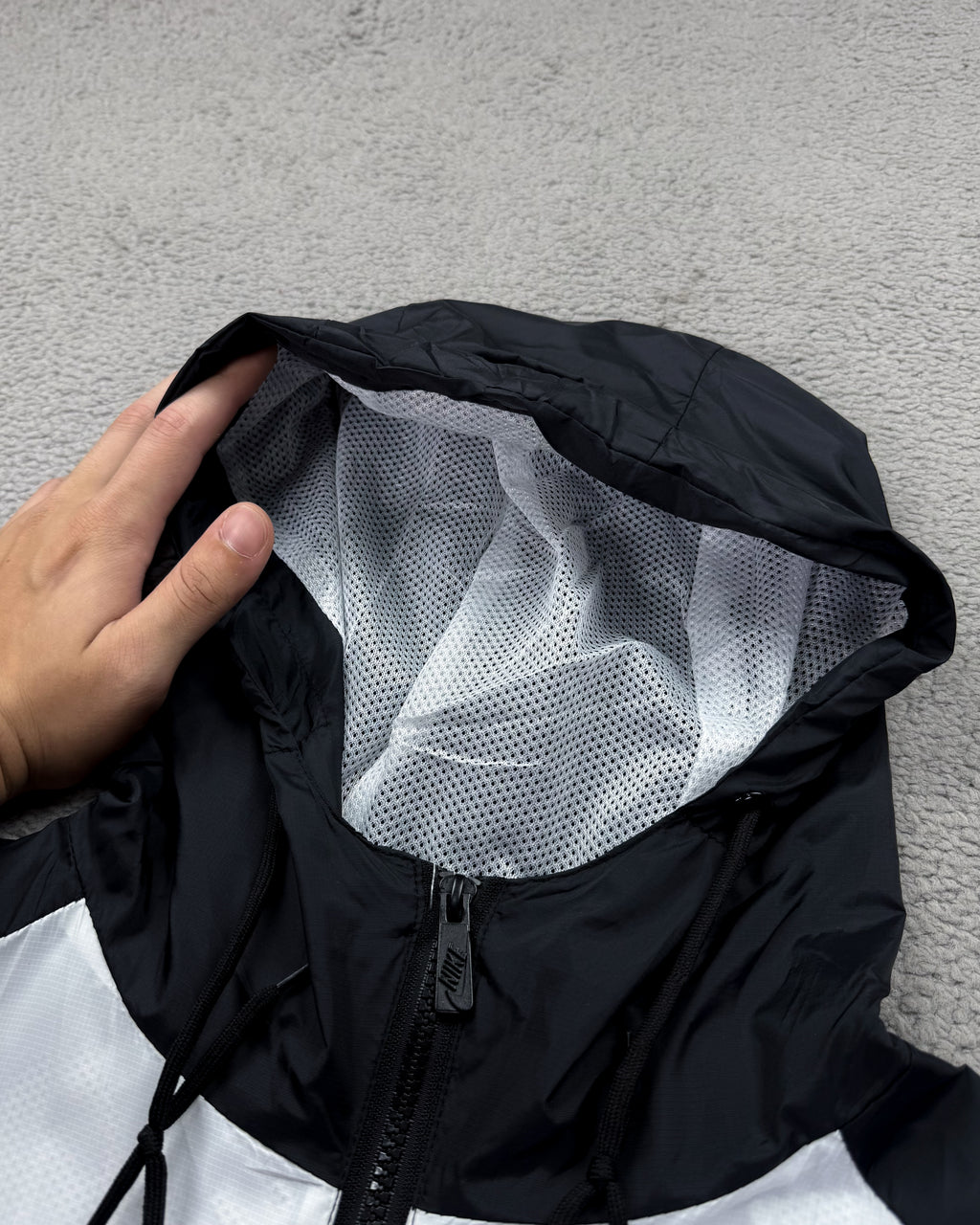 CORTA VENTO NK DOUBLE SWOOSH