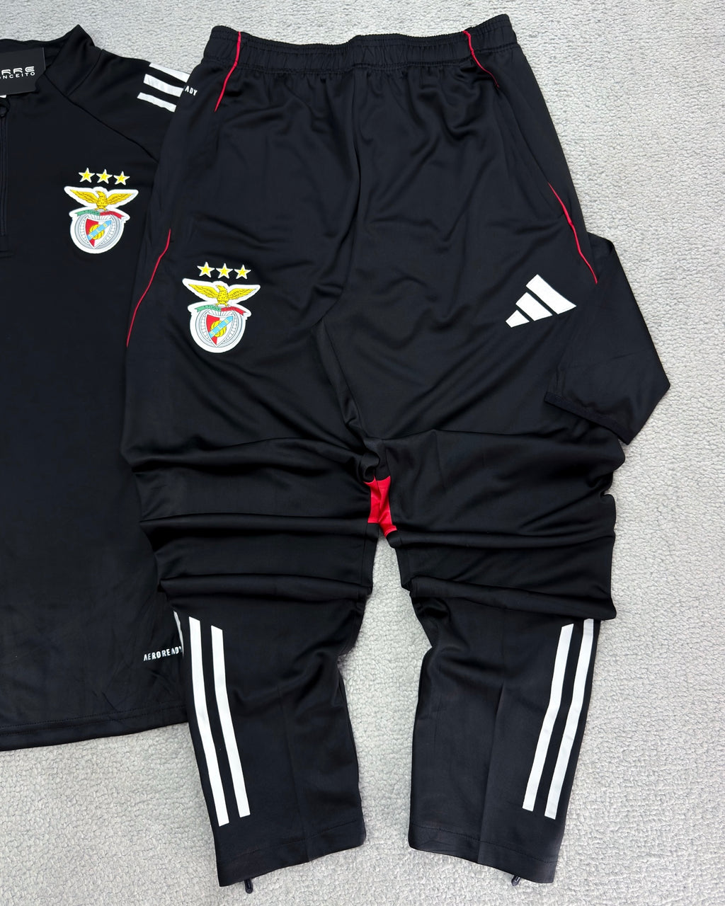 CONJUNTO TREINO BENFICA