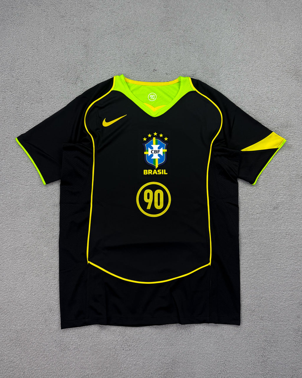 CAMISETA RETRÔ BRASIL TOTAL 90