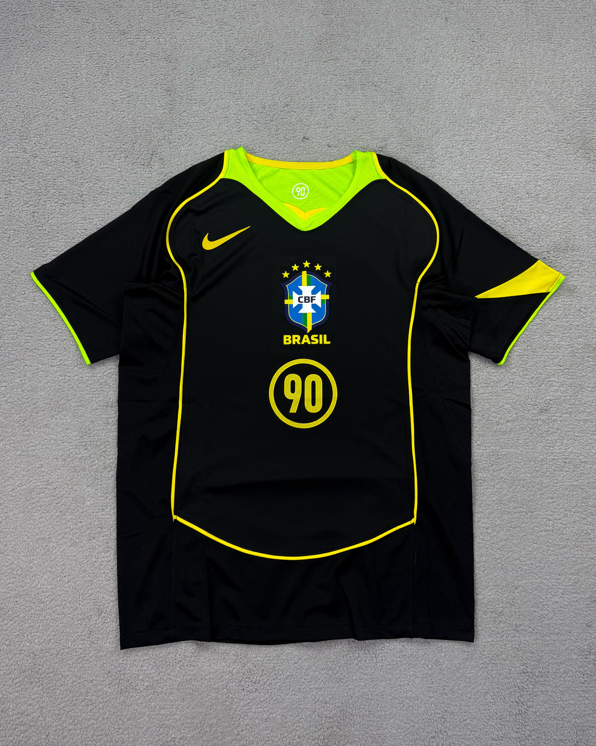 CAMISETA RETRÔ BRASIL TOTAL 90