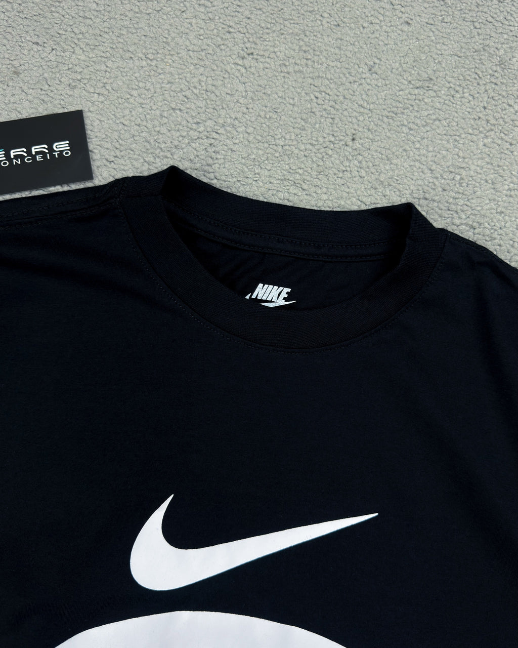 CAMISETA NK SPORTSWEAR SWOOSH