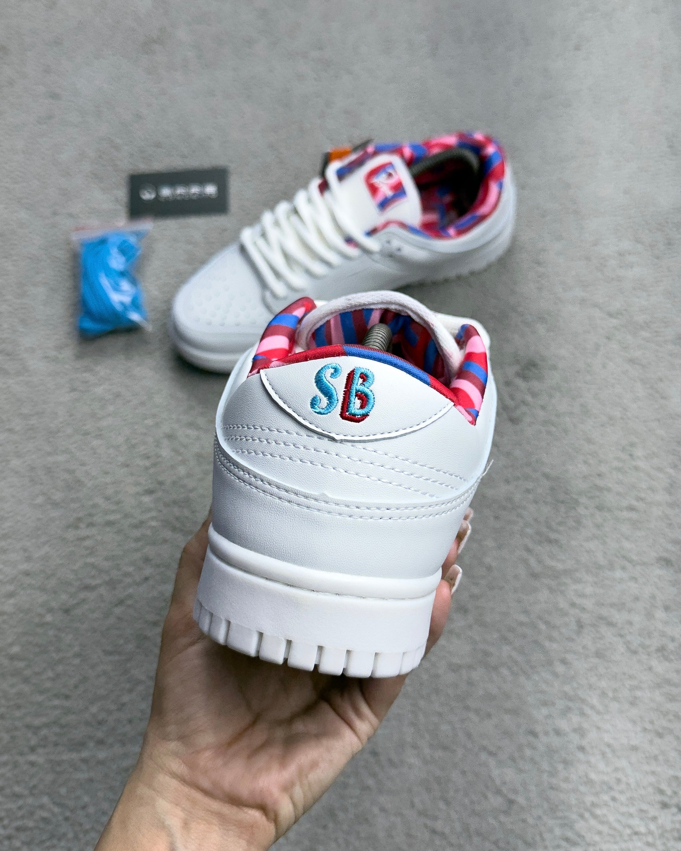 TÊNIS NK DUNK PARRA