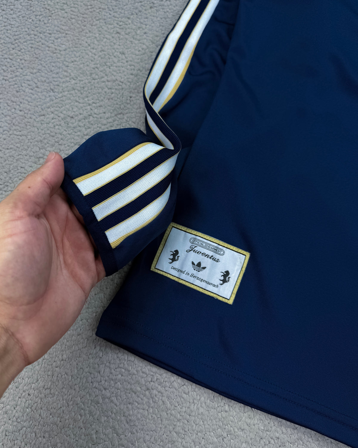 CONJUNTO DE TREINO JUVENTUS