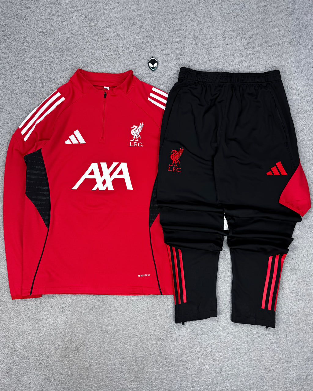 CONJUNTO TREINO LIVERPOOL