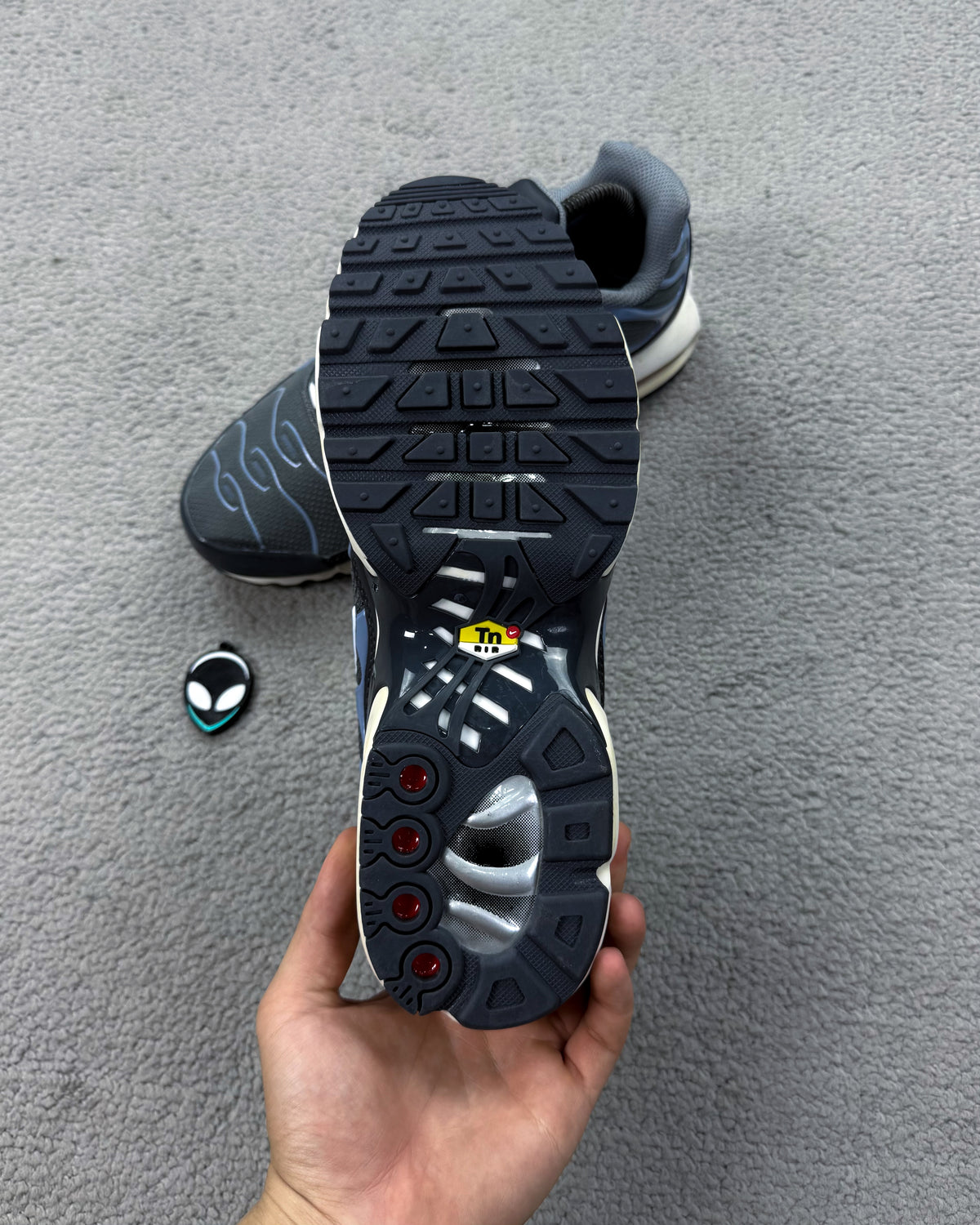 AIR MAX NK TN PLUS GREYSCALE COOL GREY