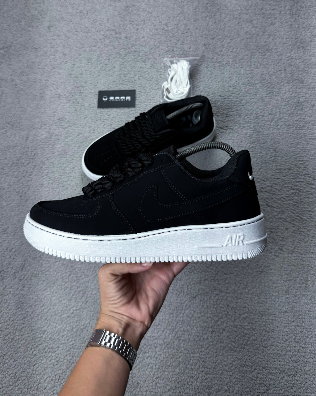 TÊNIS NK AIR FORCE 1 NOBUCK