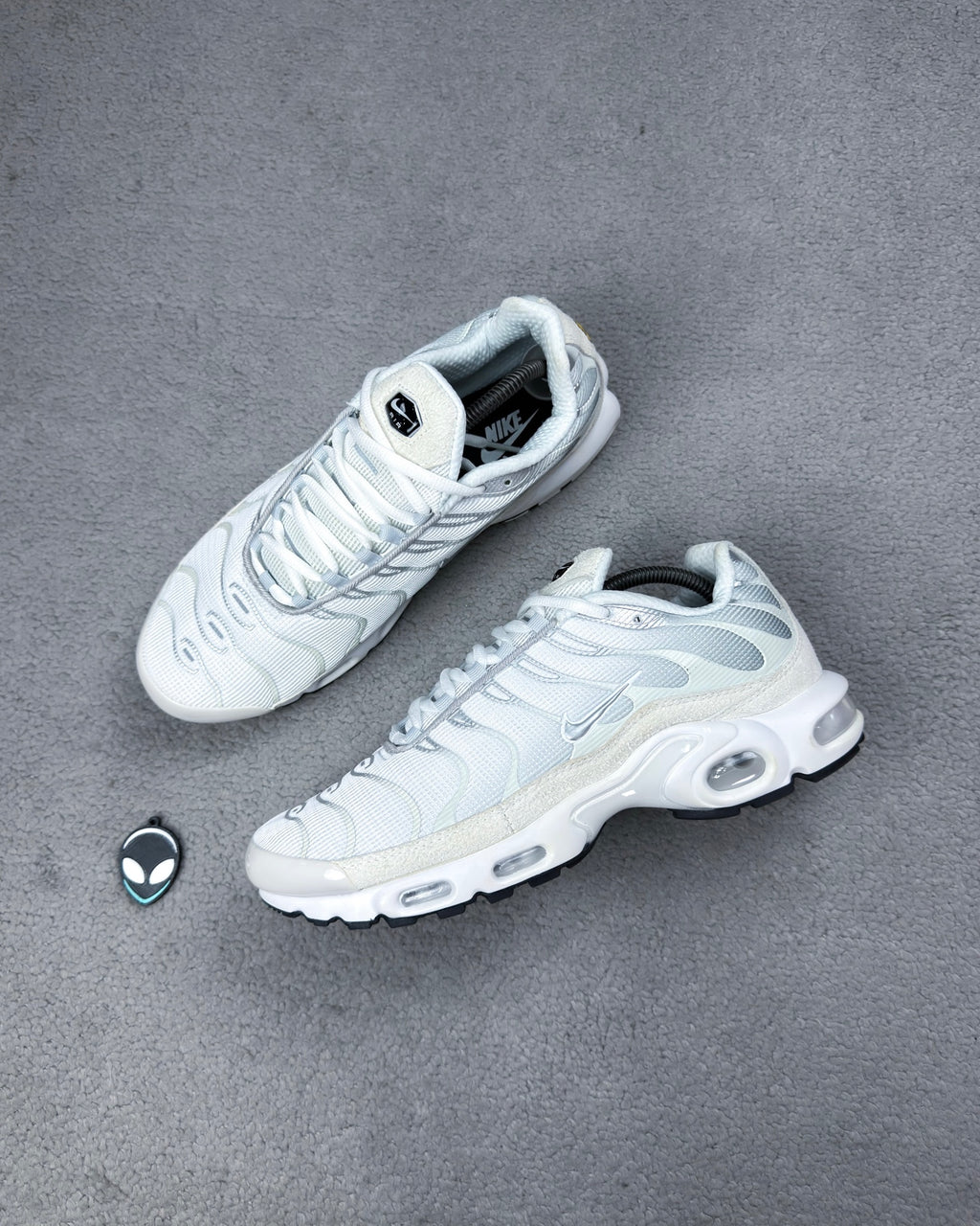 TÊNIS NK AIR MAX PLUS TN CAMURÇA