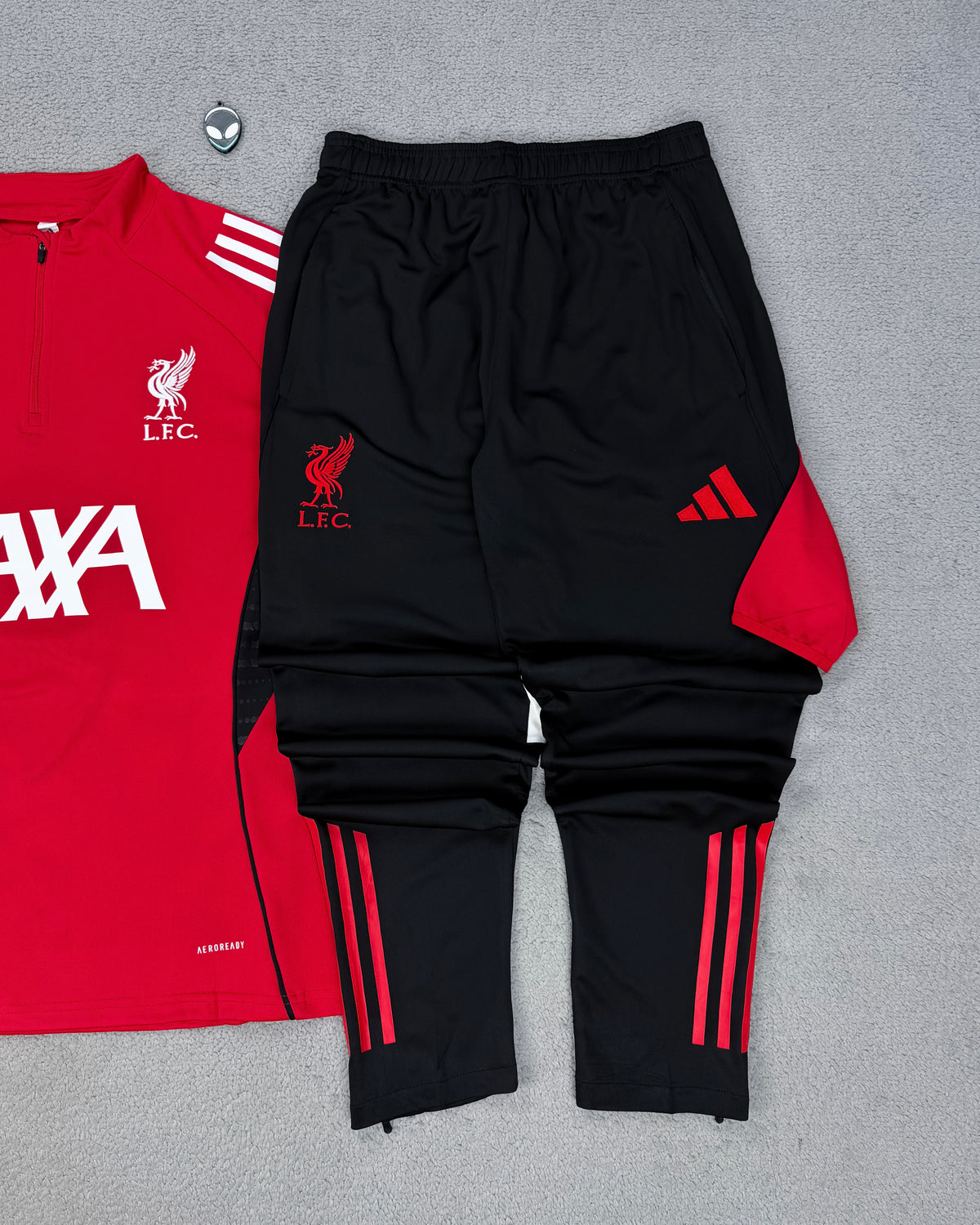 CONJUNTO TREINO LIVERPOOL