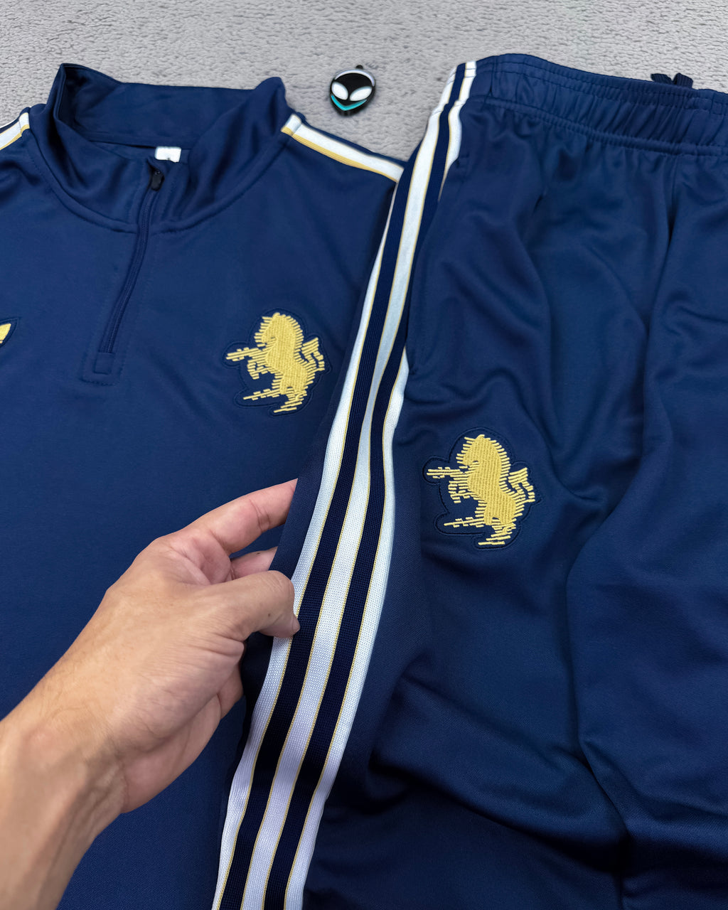 CONJUNTO DE TREINO JUVENTUS