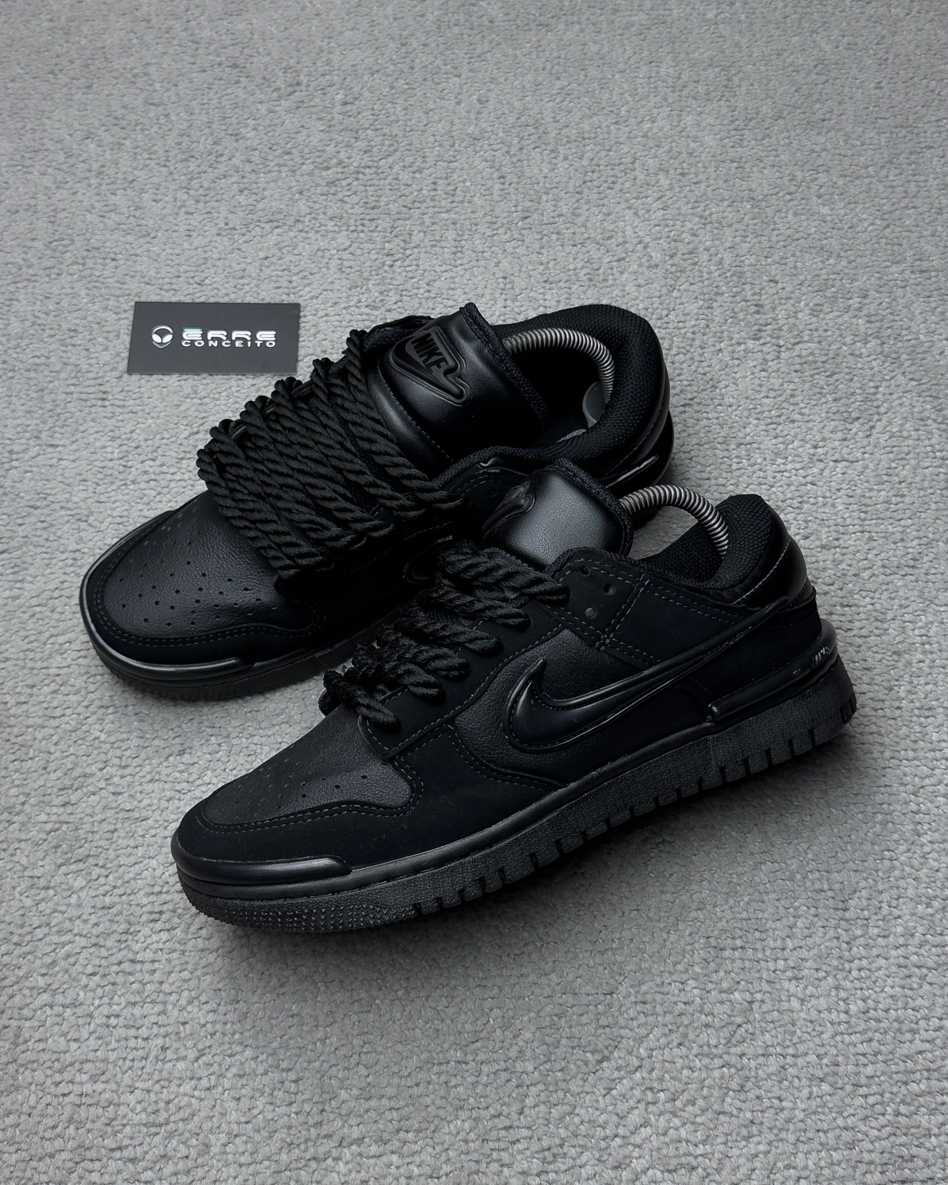 TÊNIS NK DUNK LOW TWIST