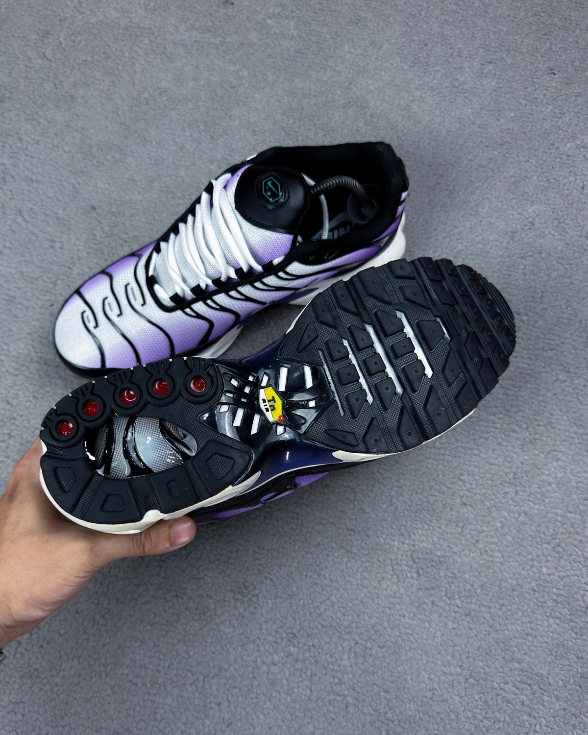 TÊNIS NK AIR MAX PLUS TN PURPLE/WHITE
