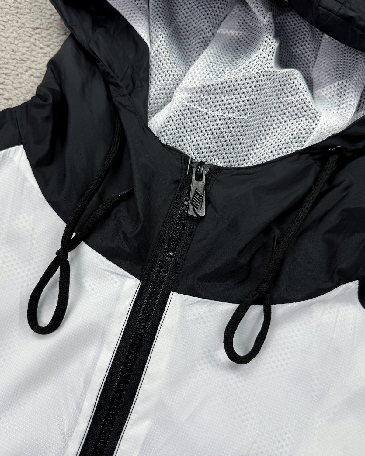 CORTA VENTO NK DOUBLE SWOOSH