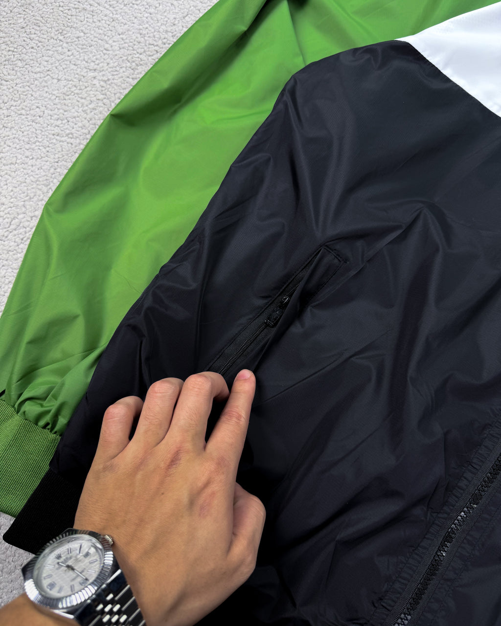 CORTA VENTO NK DOUBLE SWOOSH
