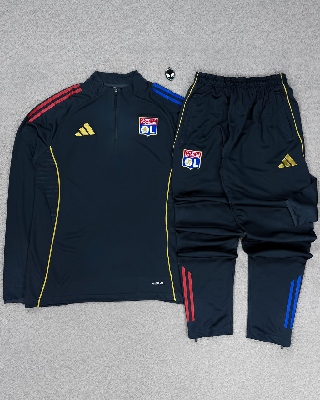 CONJUNTO TREINO OLYMPIQUE LYON 25/26