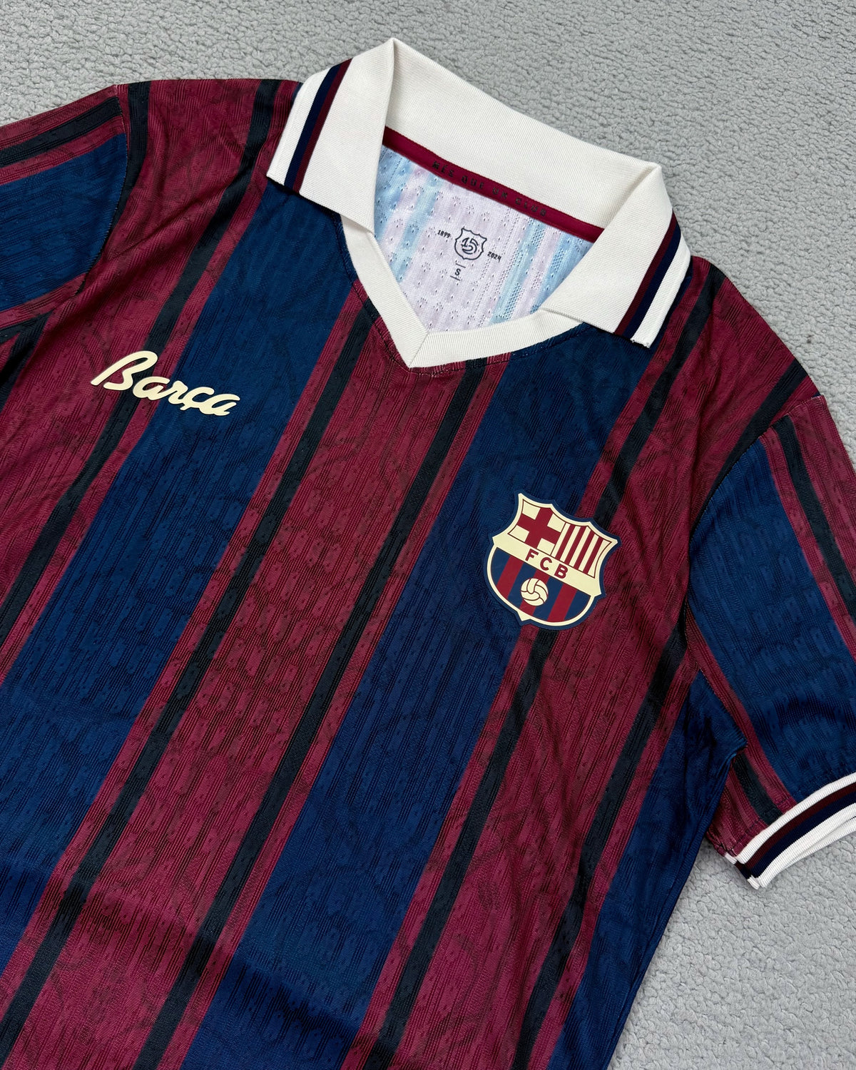 CAMISETA RETRÔ BARCELONA 1899 - 2024