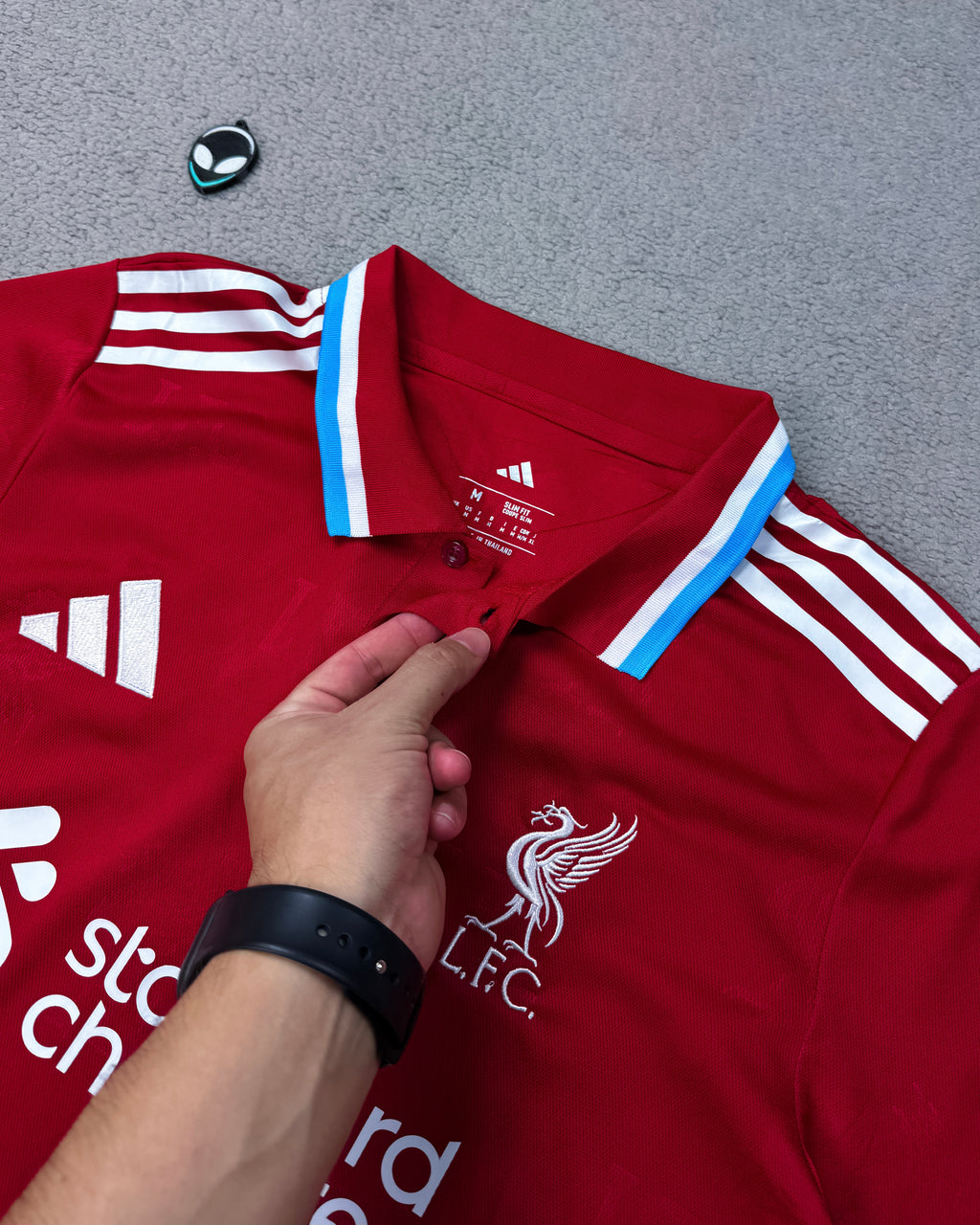 CAMISETA LIVERPOOL POLO EDIÇÃO 2027