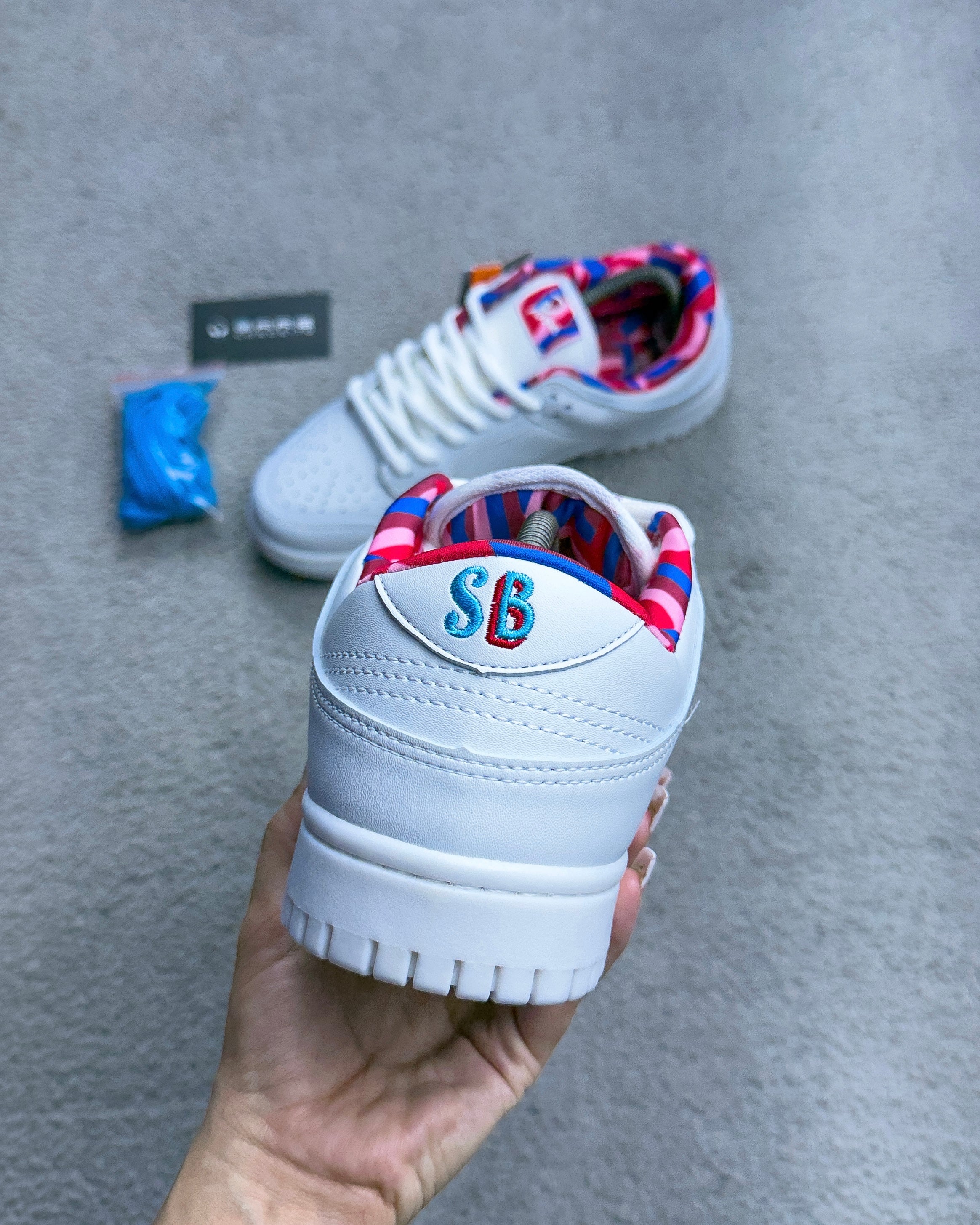 TÊNIS NK DUNK PARRA