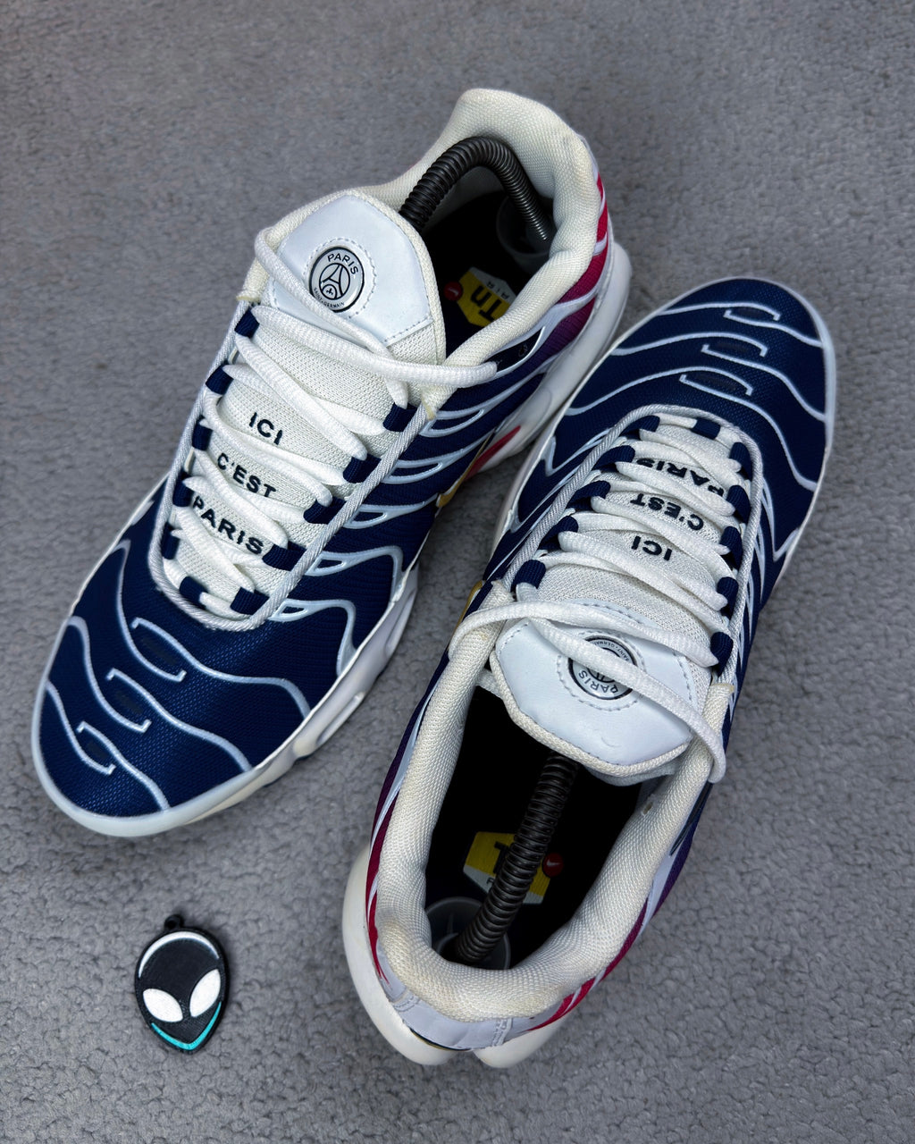TÊNIS NK AIR MAX PLUS TN PARIS SAINT GERMAIN