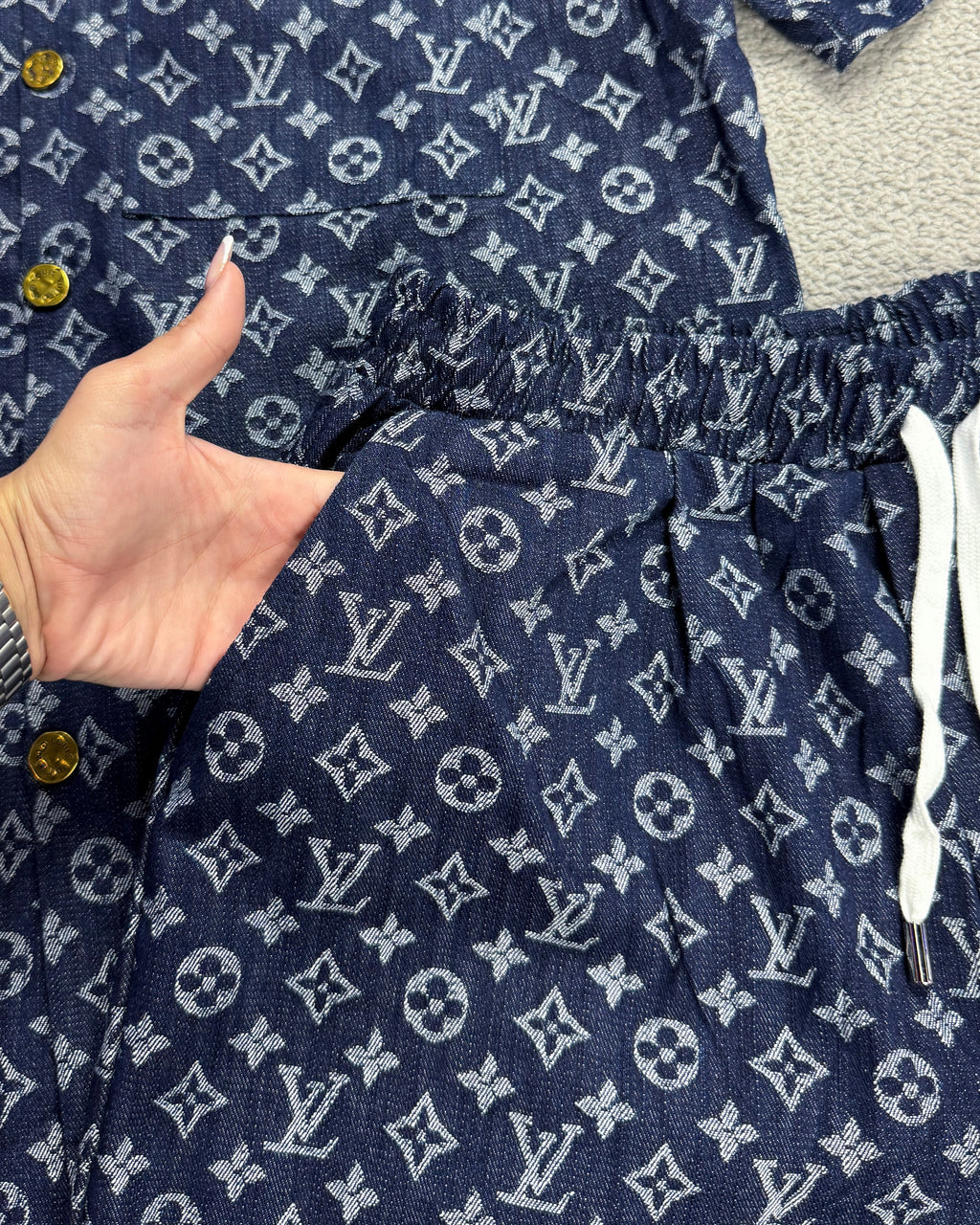 CONJUNTO LV JEANS