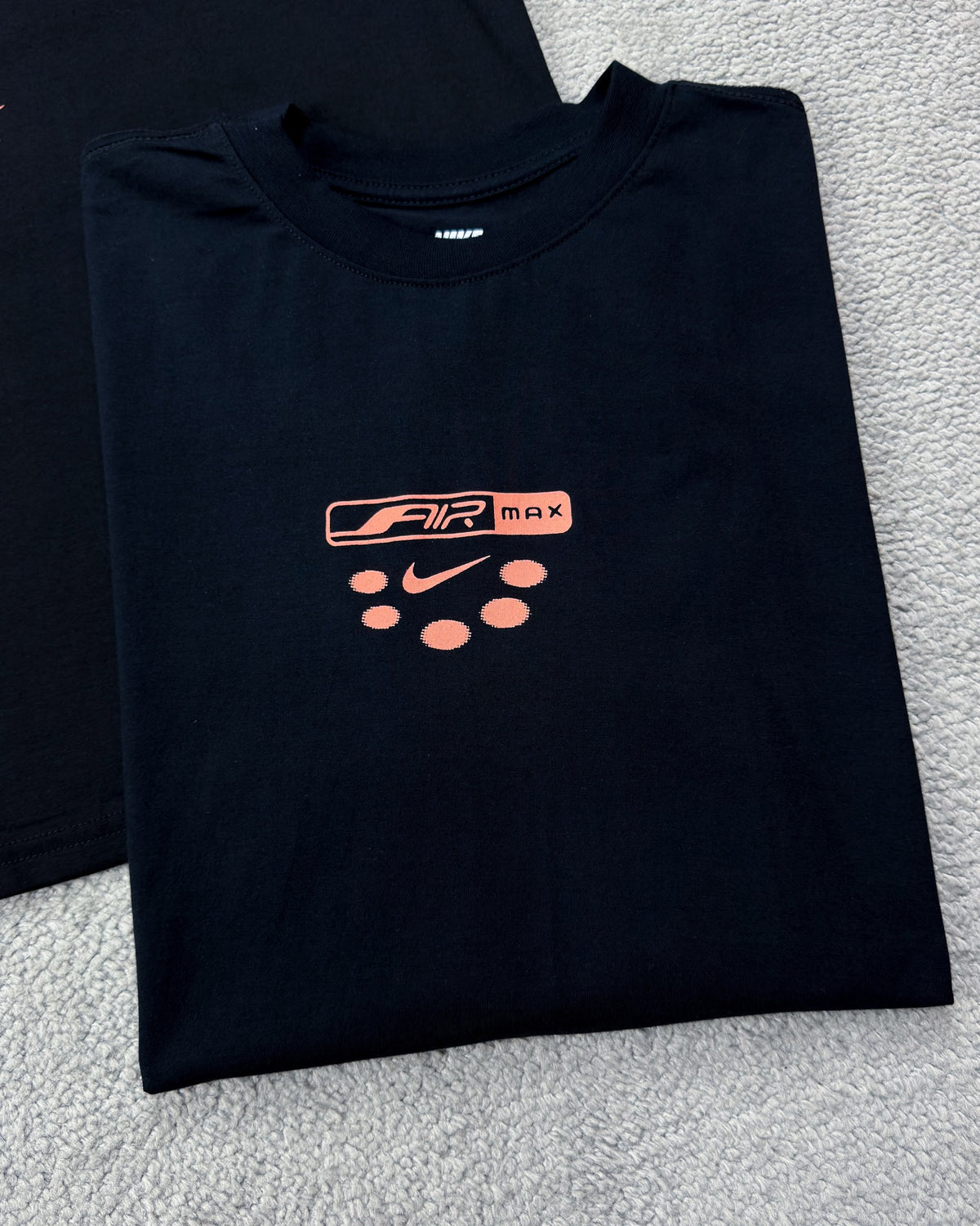CAMISETA NK AIR MAX PRETA
