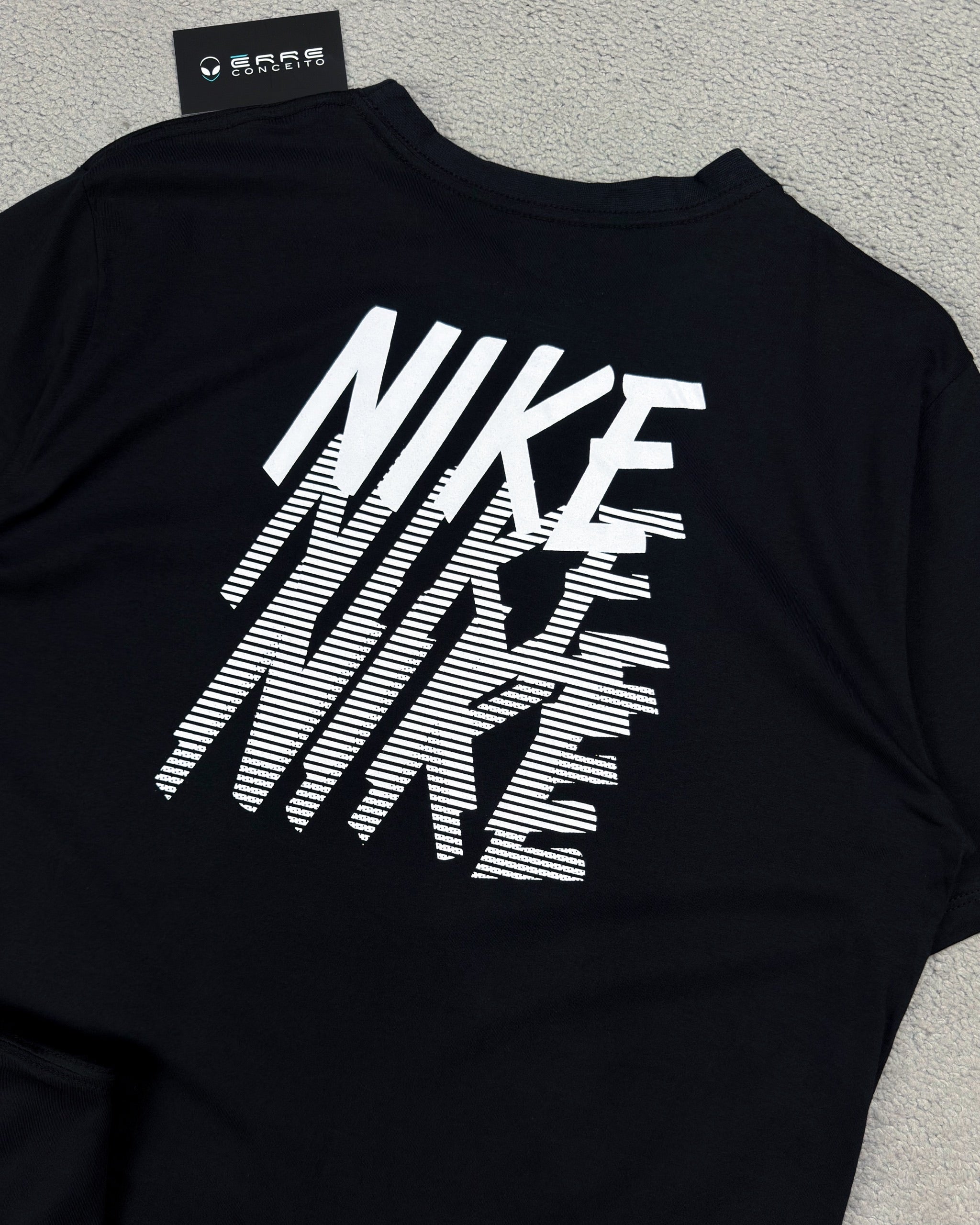 CAMISETA NK REPEAT FADE