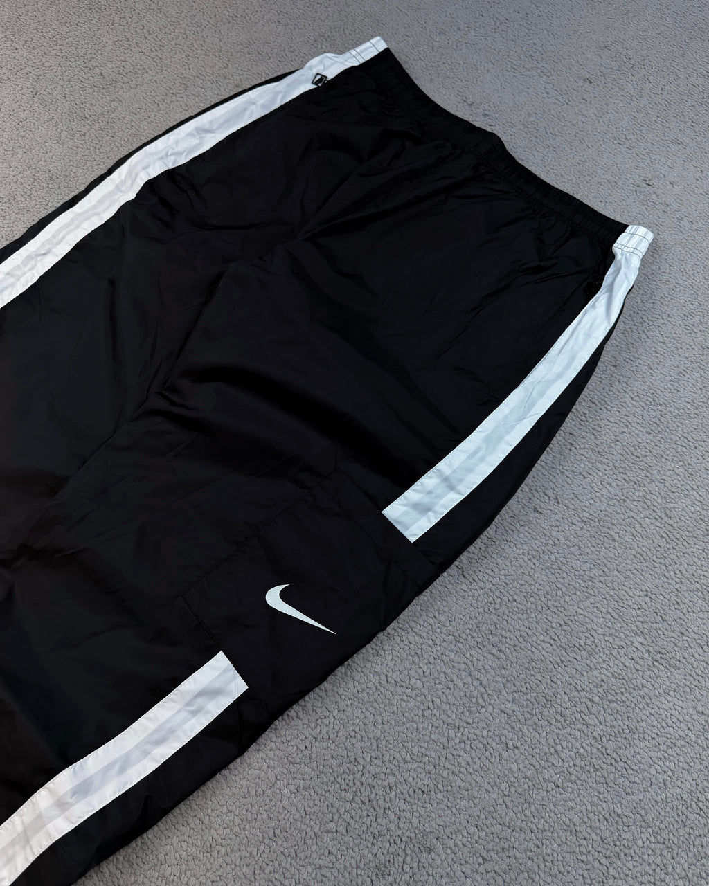 CALÇA UNDERGROUND SWOOSH