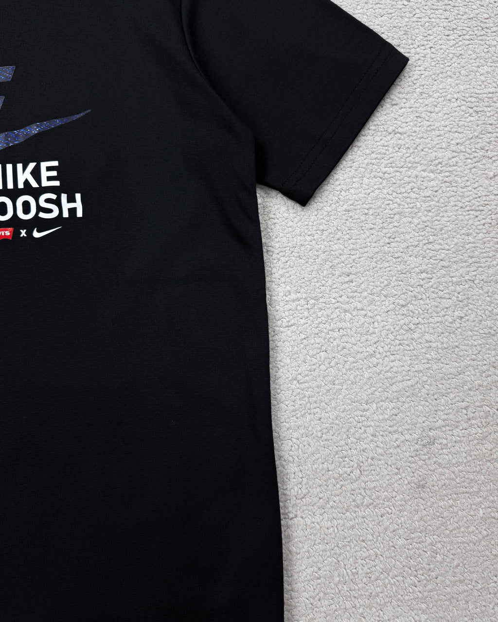 CAMISETA MALHÃO SWOOSH NK/LEVIS