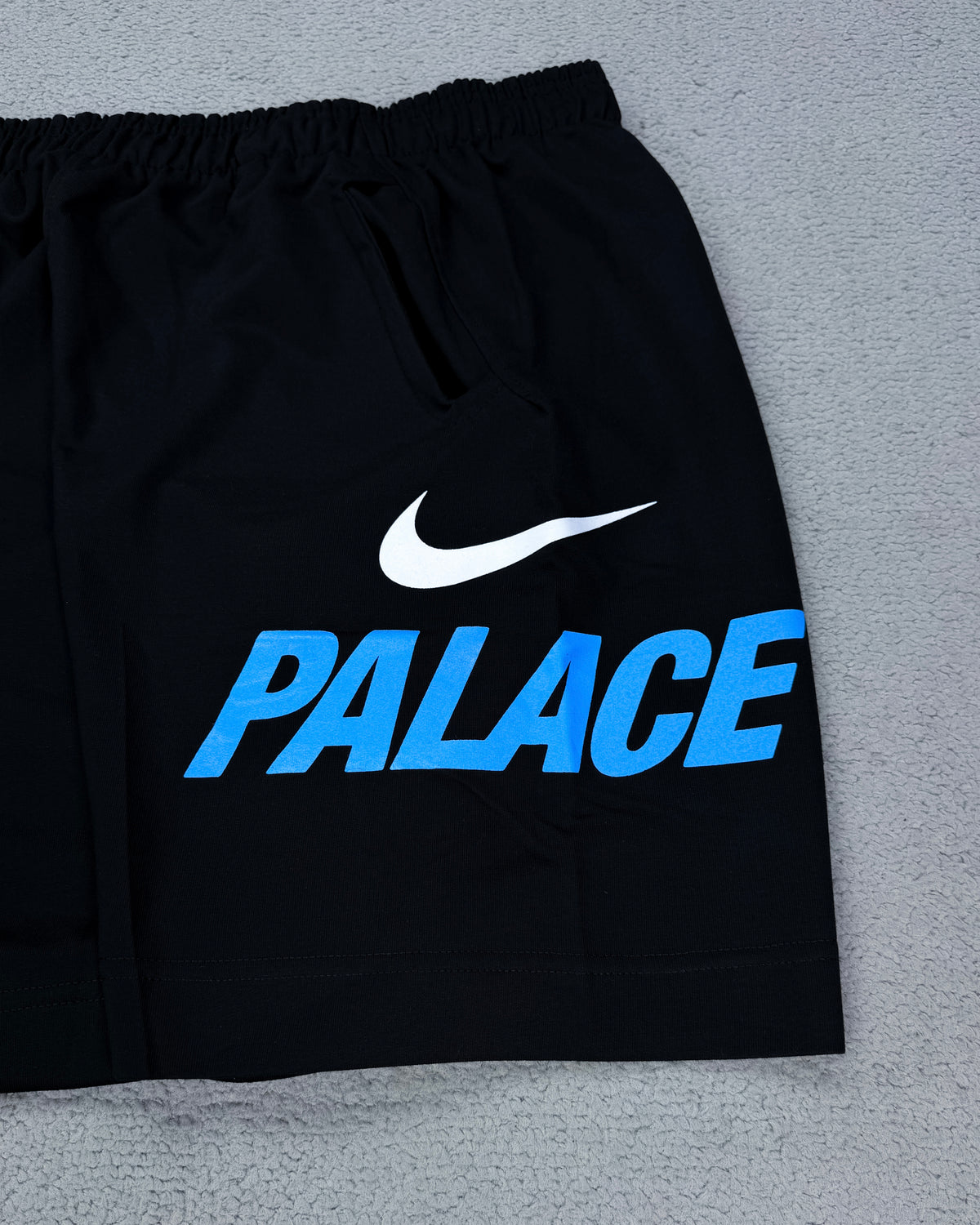 BERMUDA MOLETINHO PALACE X NIKE