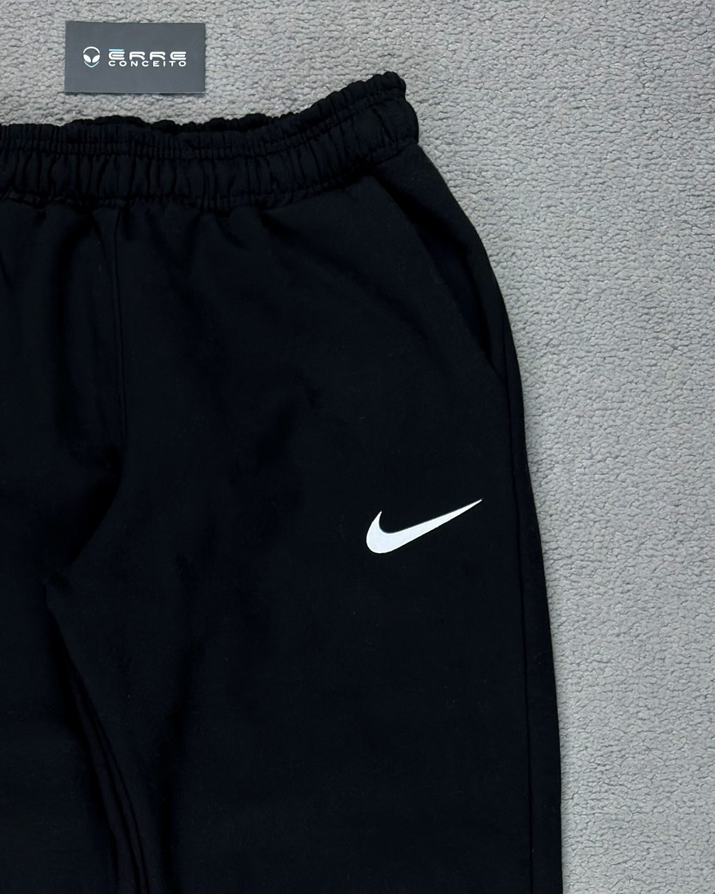 CALÇA MOLETOM NK SWOOSH EMBORRACHADA