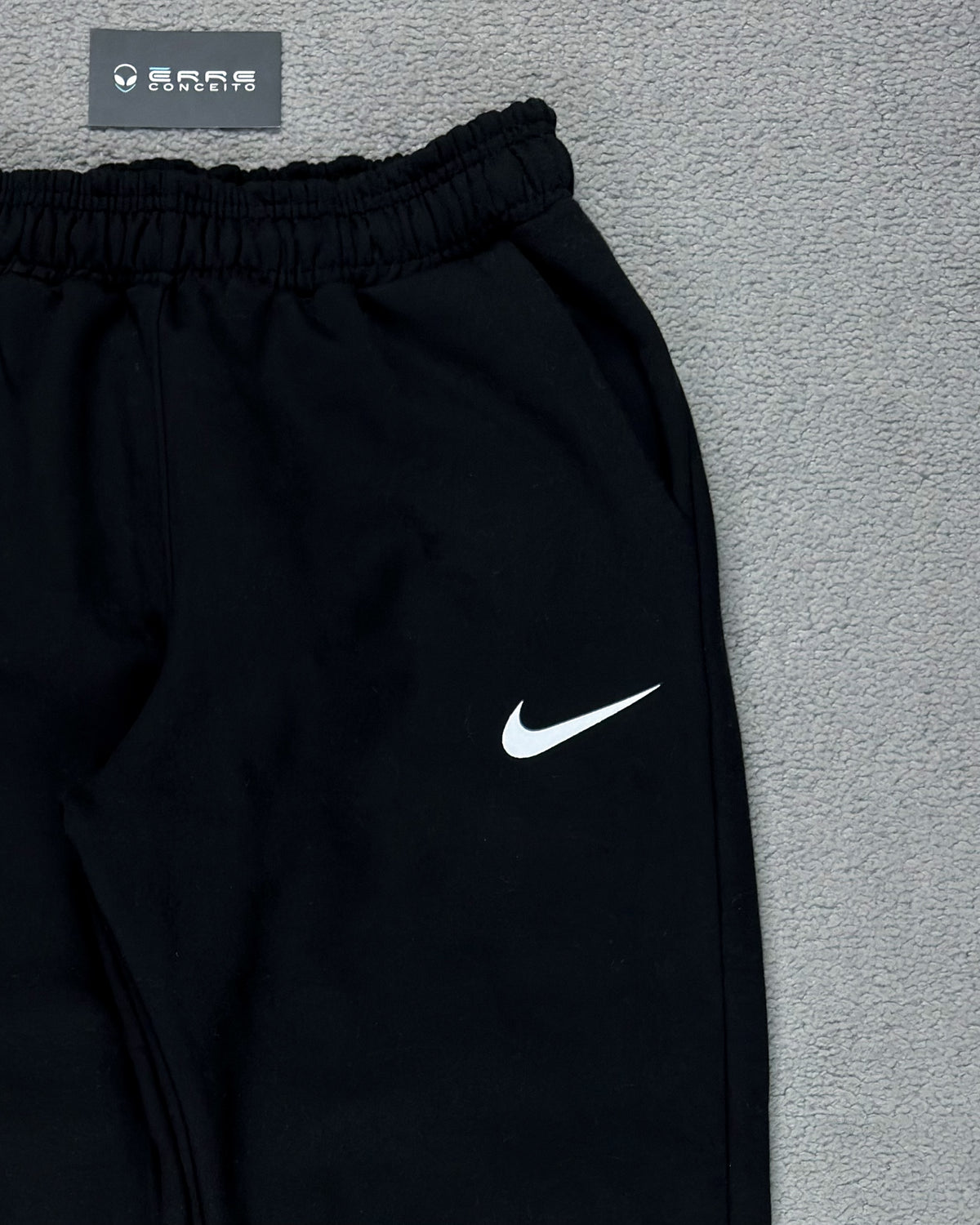 CALÇA MOLETOM NK SWOOSH EMBORRACHADA
