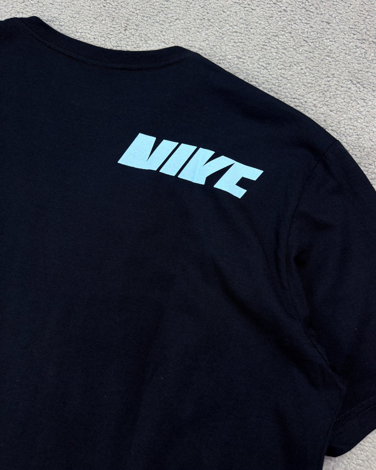 CAMISETA NK SPORT ESSENTIALS